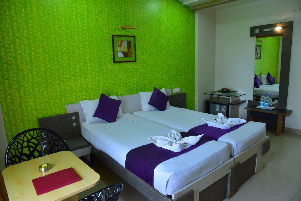 Palette - Spring Hills Resort Pirangut Exterior foto